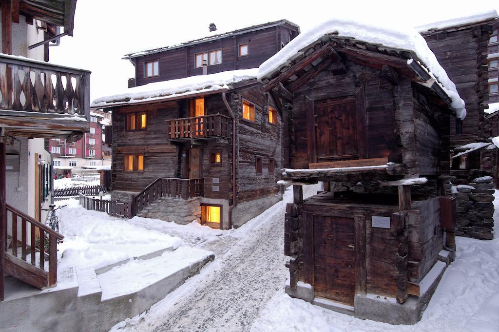 Ferienapartement Hinterdorf Zermatt Buitenkant foto